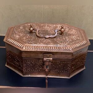 Vintage Copper Handcrafted Octagonal Embossed Betel Nut Box
